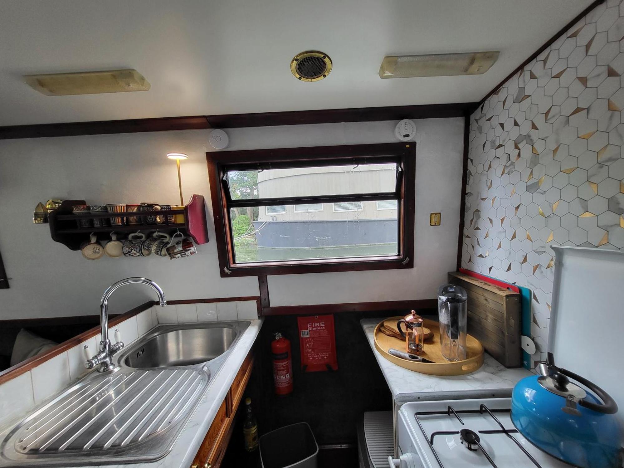Comfy Canal Boat In Little Venice For Family & Friends Hotel London Kültér fotó