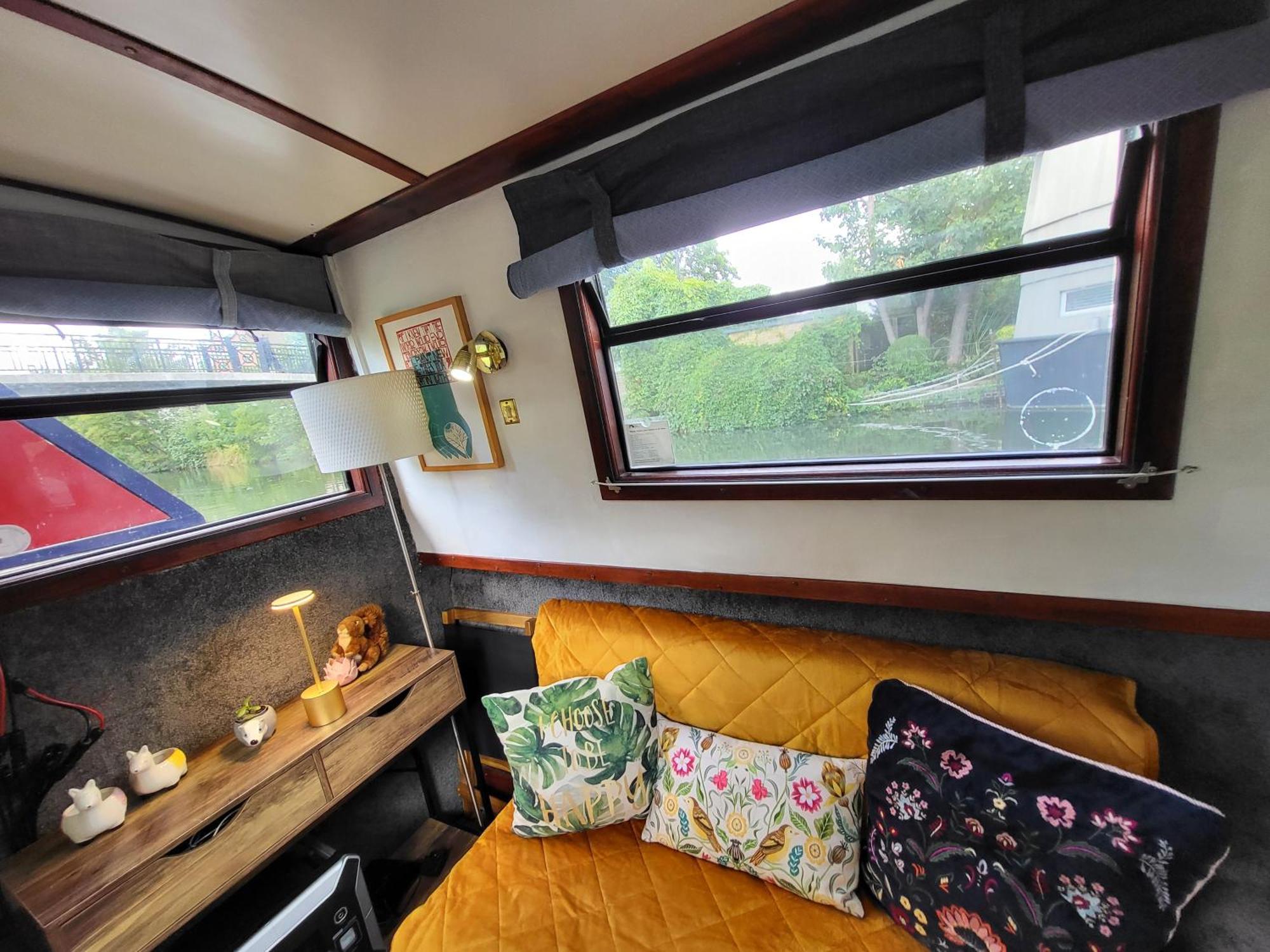 Comfy Canal Boat In Little Venice For Family & Friends Hotel London Kültér fotó